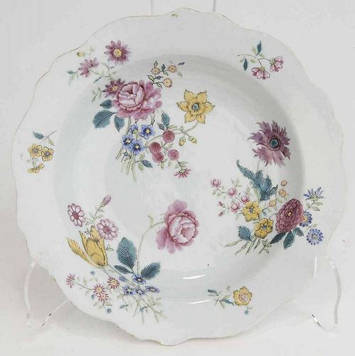Chinese Porcelain Famille Rose Soup