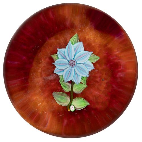 PAUL YSART (SCOTTISH, 1904-1991) DOUBLE-CLEMATIS LAMPWORK ART GLASS FOOTED MAGNUM PAPERWEIGHT