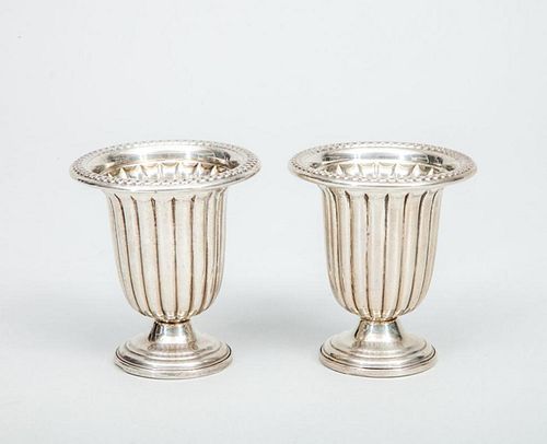 PAIR OF LEONARD SILVER-WEIGHTED CIGARETTE URNS, IN THE 'LA PIERRE' PATTERN