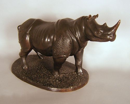 Contemporary bronze figure of a rhinoceros, 15 1/2