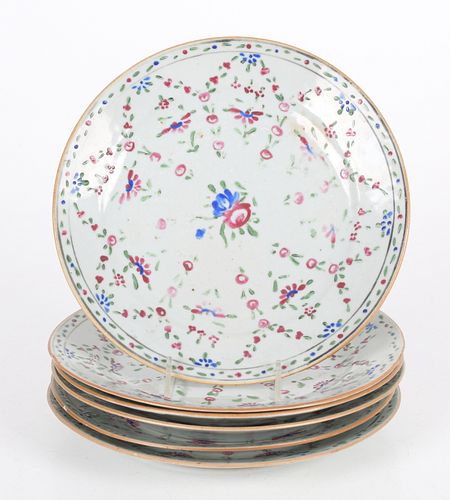 A Set of Chinese Export Porcelain Plates
