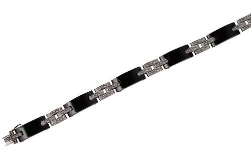 Cartier 18K White Gold Onyx Diamond Link Bracelet