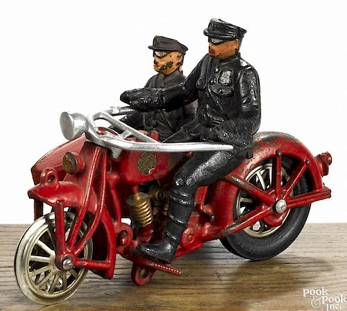 Hubley cast iron police motorcycle and sidecar, 8 1/2'' l.