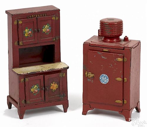 Hubley cast iron red Cabinette and GE refrigerators, 7 5/8'' h. and 7 1/4'' h.