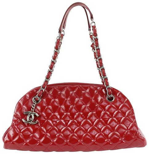 CHANEL RED QUILTED PATENT BOWLING CHAIN BAG