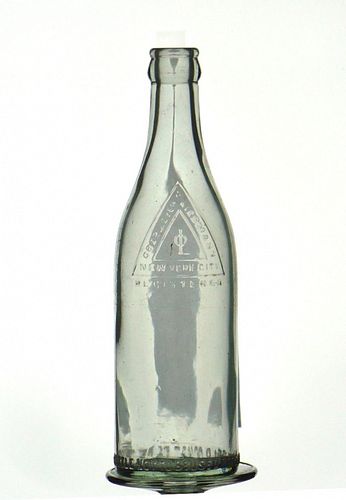 1906 Obermeyer and Liebmann Havana BreweryBeer 12oz Embossed Bottle New York New York