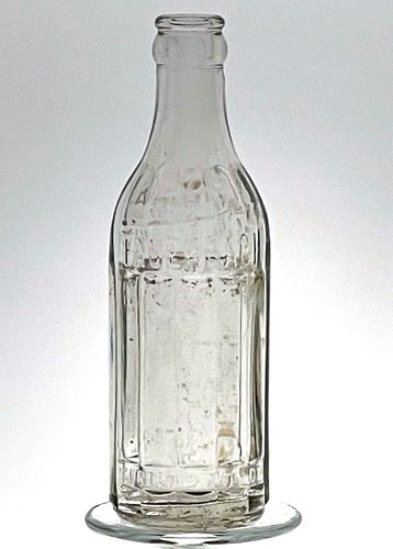 1919 Fauerbach Soda 7oz Embossed Bottle Madison Wisconsin