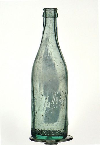 1907 Jos. Schlitz Brewing Company Beer No Ref. Embossed Bottle Milwaukee Wisconsin