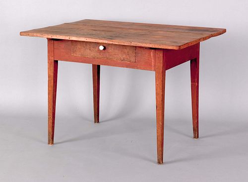 New England tavern table, 19th c., with a single d