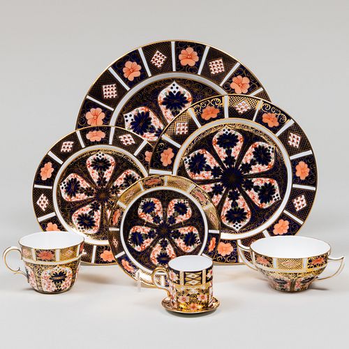 Royal Crown Derby Porcelain Part Service in an 'Imari' Pattern 