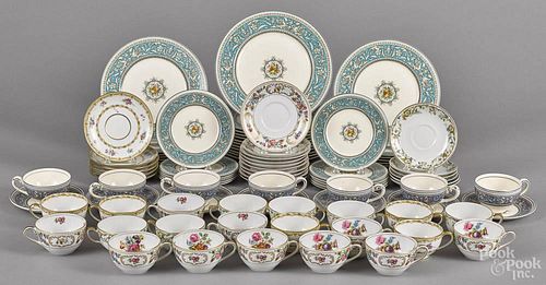 Staffordshire Myott dinner service, 20th c., approximately fifty pieces