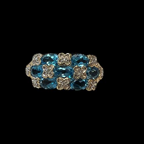 14 kt Yellow Gold Checkerboard Staggered Flower and Blue Topaz Ring from the Surreal Collection
