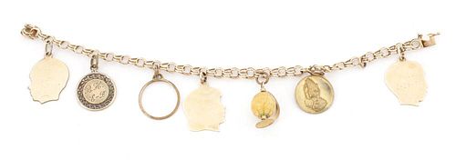 Ladies Vintage 14K Yellow Gold Charm Bracelet