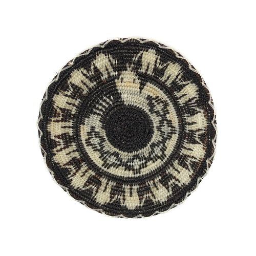 Tohono O'odham Horse Hair Friendship Basket with Rattlesnake Design c. 1980-90s, 1.75" diameter (SK90885B-0923-018)