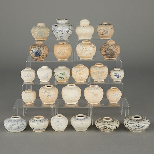 25 Small Chinese Shipwreck Ceramic Jars