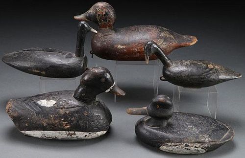 FIVE PAINTED WOOD DUCK DECOYS, CIRCA 1900