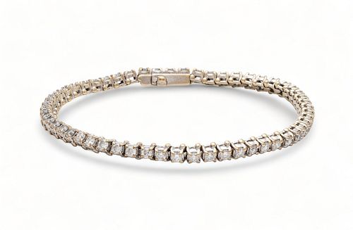 18kt White Gold & Diamond Tennis Bracelet, L 7" 12g