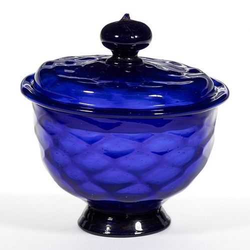 PATTERN-MOLDED DIAMOND-QUILT FOOTED COVERED SUGAR BOWL