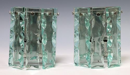 (2) ZERO QUATTRO (ATTRIB) MODERN GLASS SCONCES
