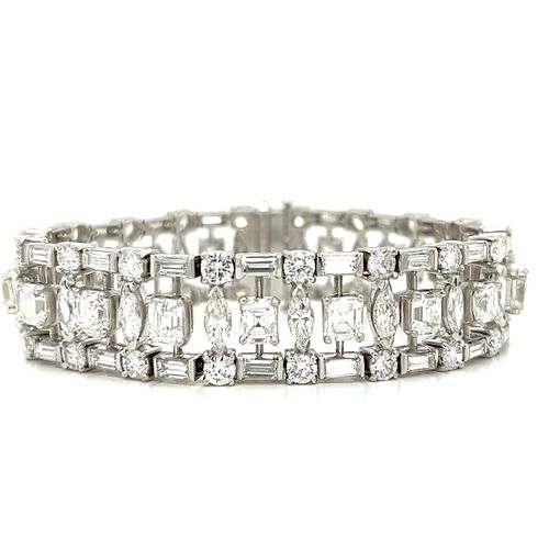 Art Deco Platinum 39.70 Ct. Diamond Bracelet