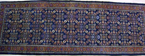 Semi antique Mahal long rug, 22' x 7'8".