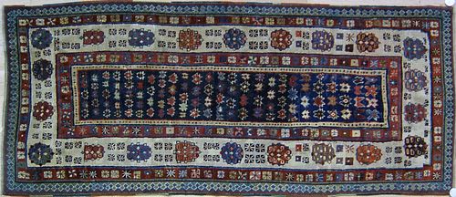 Talish throw rug, ca. 1910, with repeating star pa