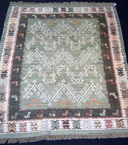Roomsize Moroccan rug, ca. 1960, 10'6" x 8'4".