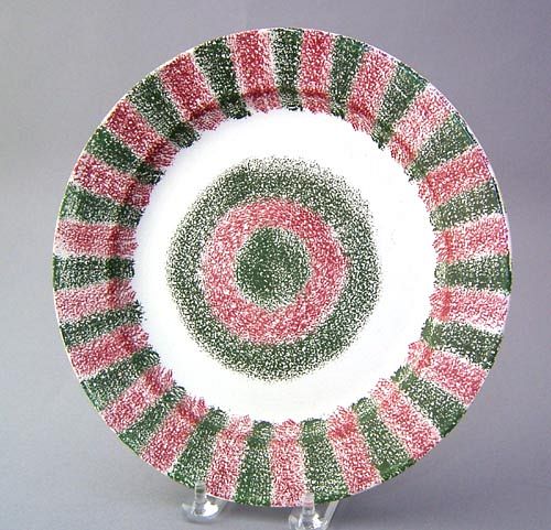 Vibrant red and green rainbow bullseye plate, 9 1/