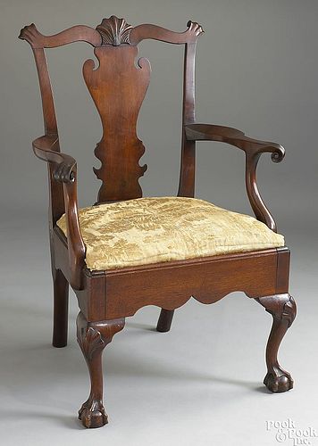 Delaware Valley Chippendale walnut armchair, ca. 1