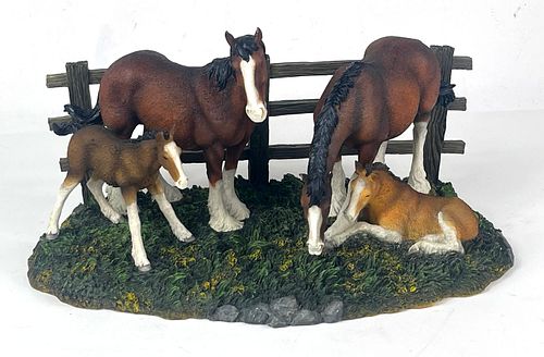 2001 Anheuser-Busch "Mares and Foals" Clydesdale Collection Figurine Saint Louis Missouri
