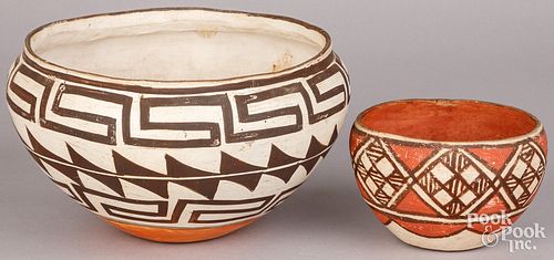 Santo Domingo Pueblo Indian pottery jar