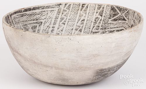 Anasazi Pueblo Indian pottery bowl