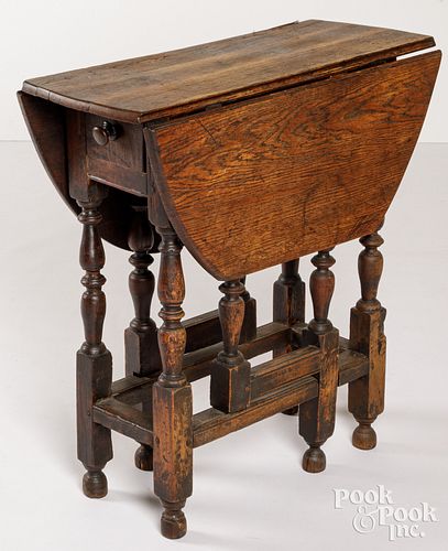 Diminutive George I oak gateleg table