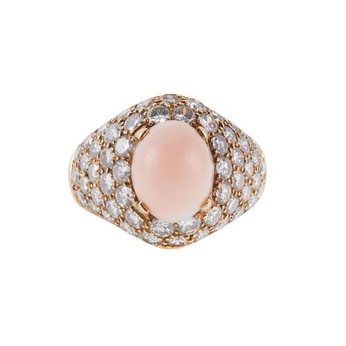 Van Cleef & Arpels 18k Gold Coral Diamond Ring