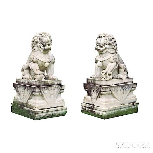 Pair of White Marble Foo Lions 漢白玉石獅一對