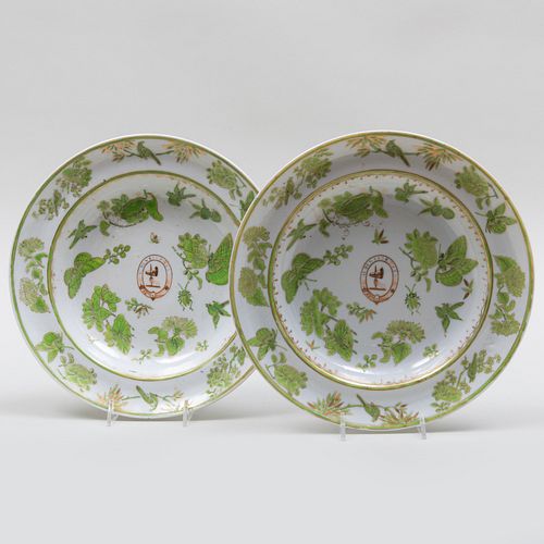 Pair of Chinese Export Green and Gilt-Decorated Porcelain Soup Plates