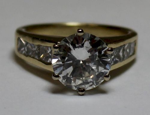 JEWELRY. 2+ Ct Diamond and Gold Engagement Ring.