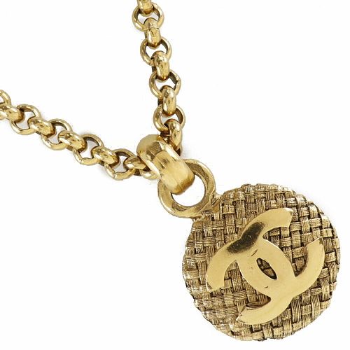CHANEL HERE MARK GOLD PLATED NECKLACE