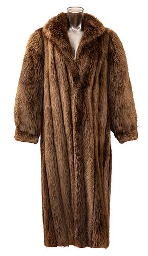 Hudson's Fur Salon (Detroit) Woman's Beaver Fur Full Length Coat, H 50" Size: Large