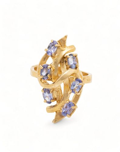 Lavender Color Tanzanite & 14k Yellow Gold Ring, 7g Size: 7.25