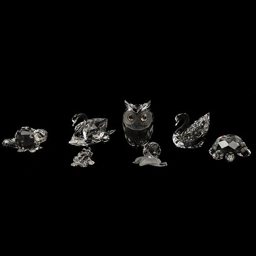 LOTE DE FIGURAS DECORATIVAS AUSTRIA SIGLO XX Elaboradas en cristal de Swarovski Diferentes diseños de animales: buhó, cisne,...