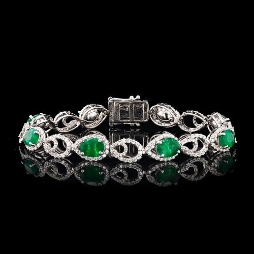 8.88ct Emerald & 2.87ct Diamond Platinum Bracelet