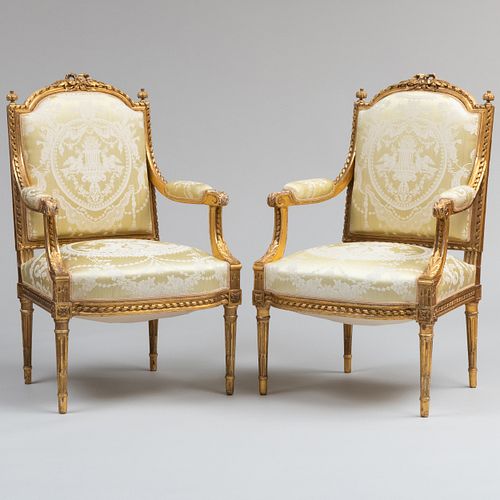 Pair of Louis XVI Style Giltwood Fauteuils à la Reine