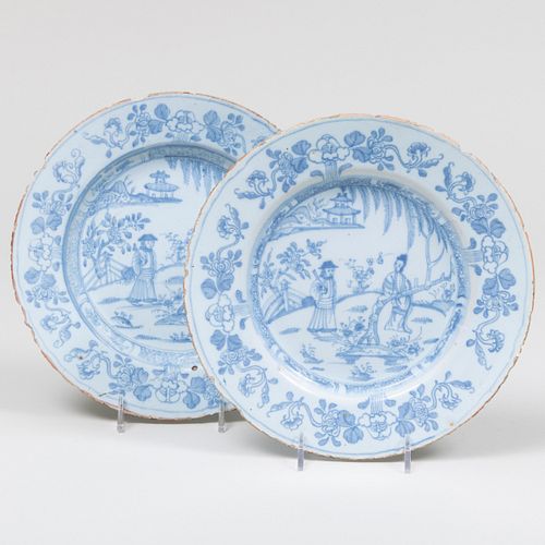 Pair of Liverpool Blue and White Glazed Chinoiserie Plates