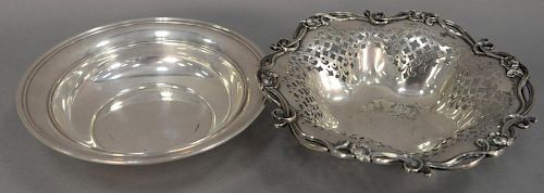 Two sterling silver bowls, one is reticulated. dia. 9in. & 10in., 16.4 t oz.