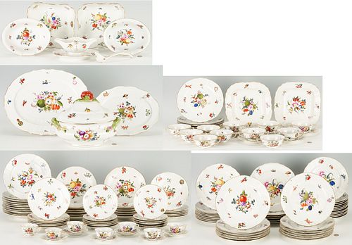 132 Pieces of Herend Porcelain, Fruits & Flowers Pattern