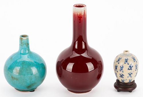 3 Chinese Porcelain Items, 2 Vases & 1 Snuff Bottle