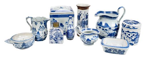 19 Pieces Chinese Export Blue and White Porcelain