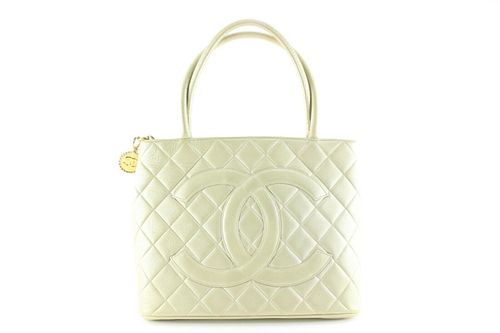 CHANEL IRIDESCENT QUILTED TOTE