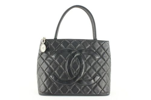 CHANEL QUILTED CAVIAR LEATHER MEDALLION TOTE